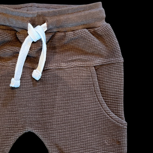 cocoa-waffle-knit-joggers Laree & Co - Sophia's Style-6
